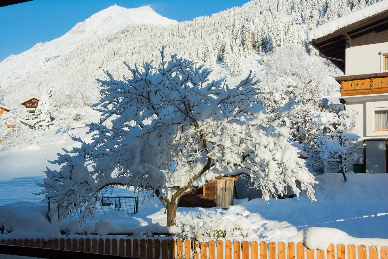 Fruehstueckspension Knappaschneider Prägraten Exteriör bild